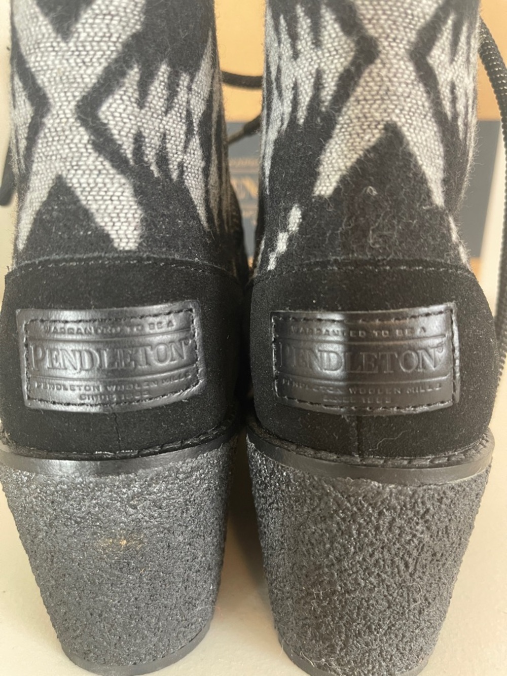 Pendleton IsleGate Wedge Boots – Women’s 8 (Spider Rock) BNIB - Picture 10 of 14